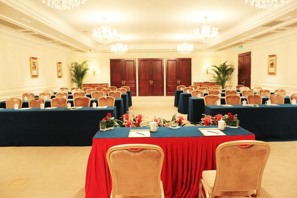 Greentown Shanghai Rose Garden Resort Exterior foto